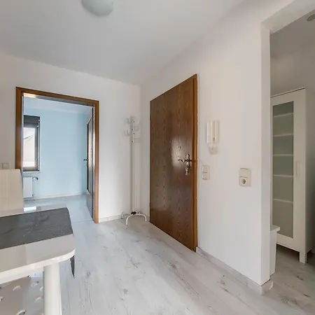 6561 Room With Own Bathroom * Langenhagen (Hannover)