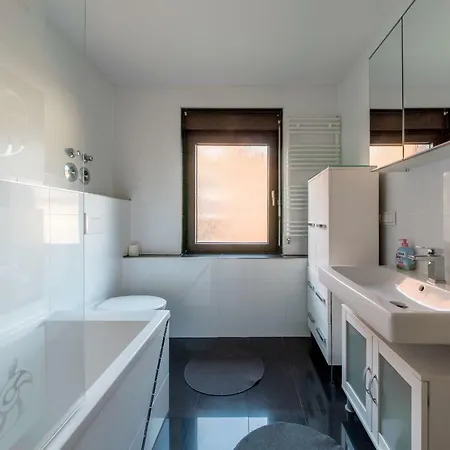 6561 Room With Own Bathroom Lejlighed Langenhagen (Hannover)